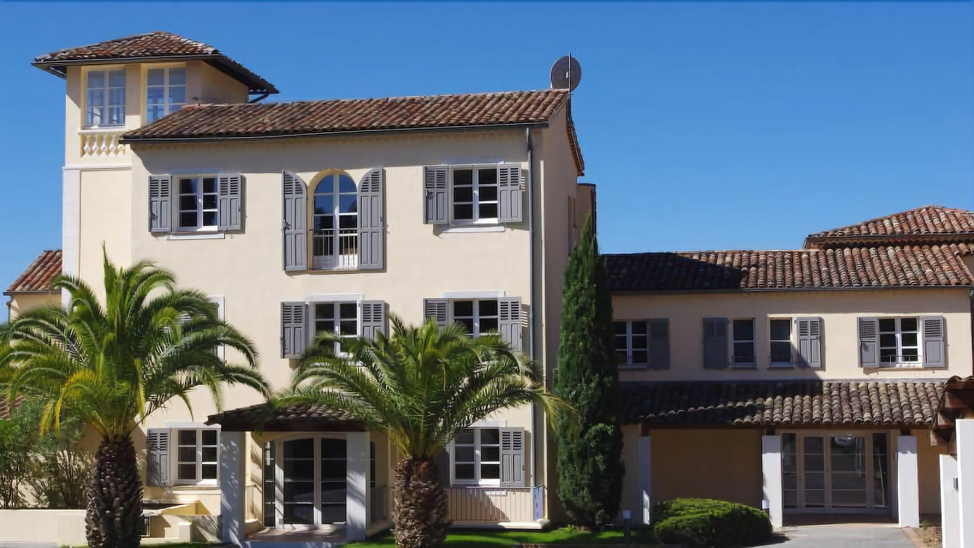 La Tour Carree - Grasse Sud Hotel Peymeinade Buitenkant foto