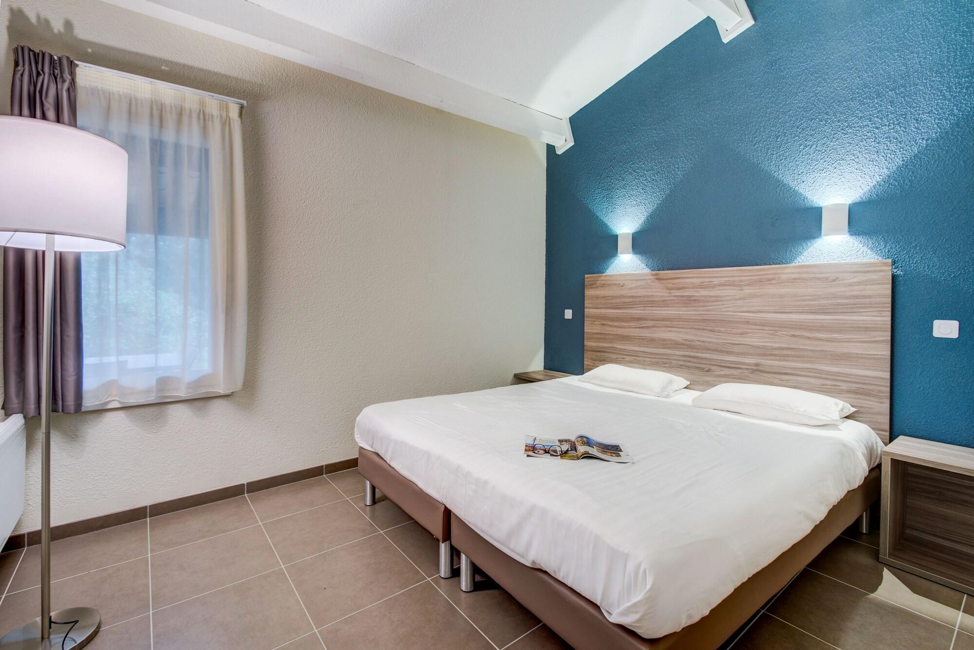 La Tour Carree - Grasse Sud Hotel Peymeinade Buitenkant foto